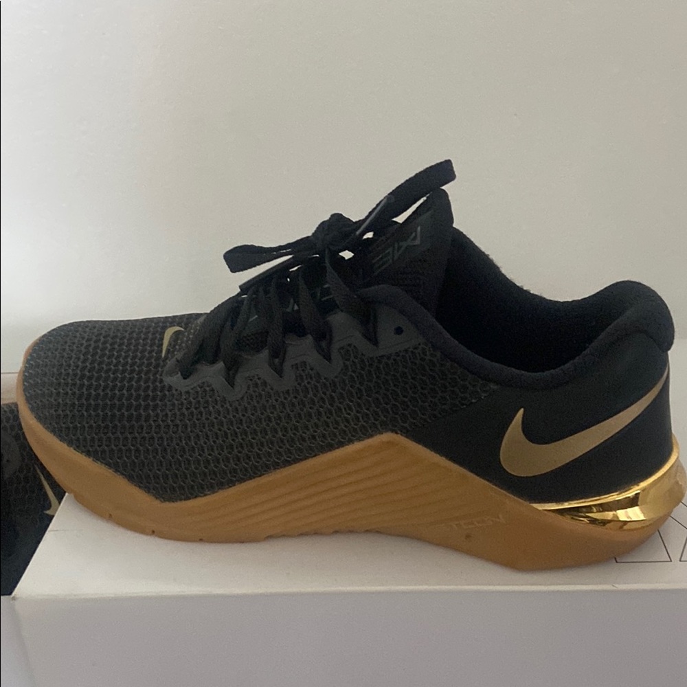 Nike Black and Gold Training Shoe